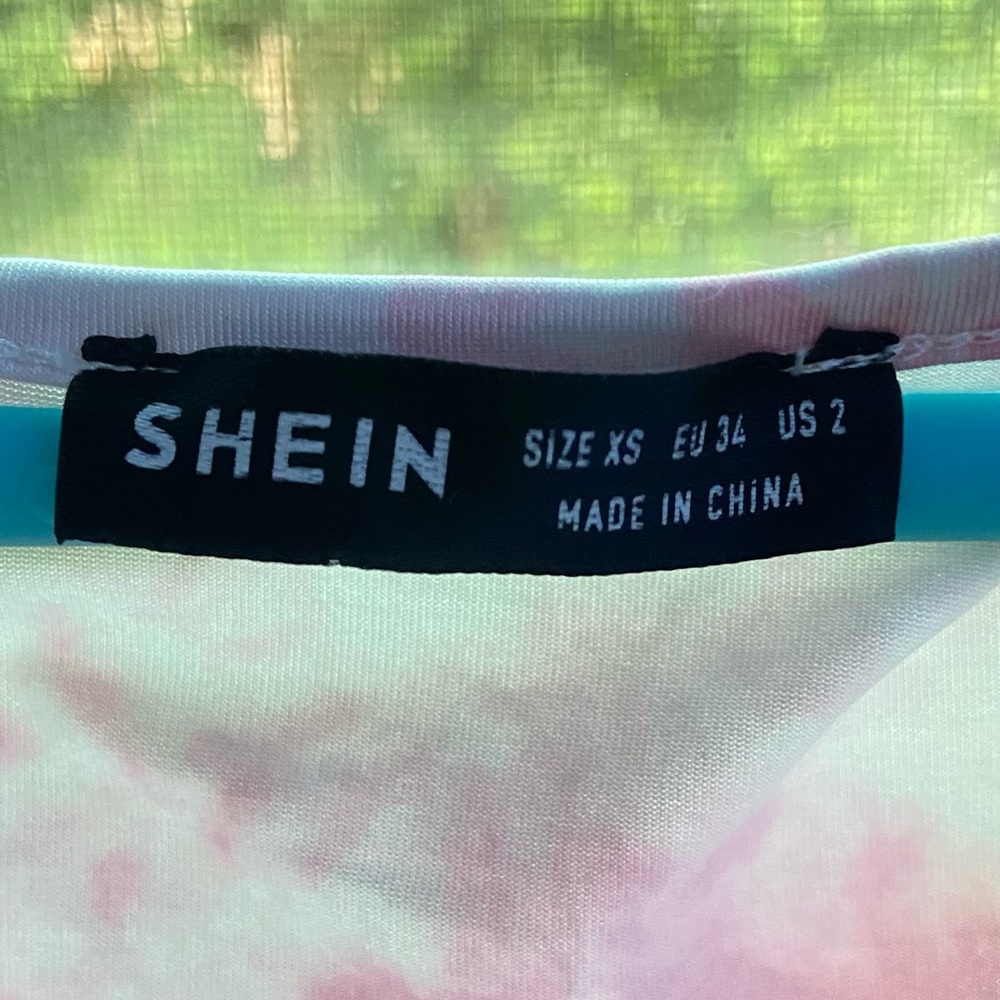 Shein Tanktop - Picture 3 of 3